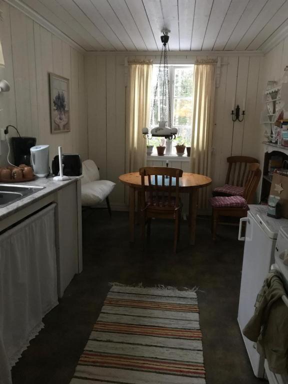 Lillemyrsgarden Guest House Forshaga ภายนอก รูปภาพ